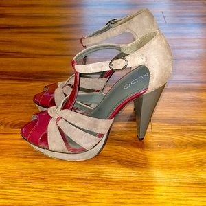 Aldo all leather t-strap platform heels size 39